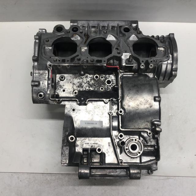 SUZUKI GT750 クランクケース下 スズキ