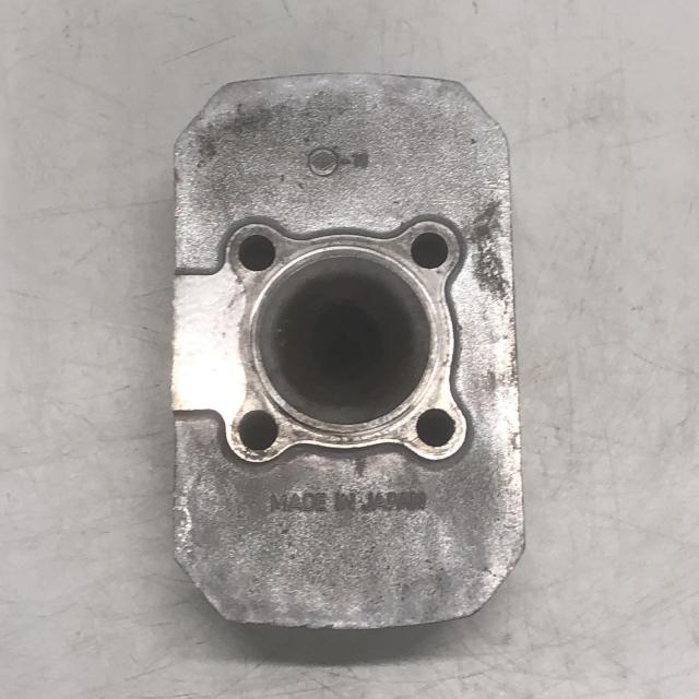 KAWASAKI 500SS シリンダーヘッド カワサキ