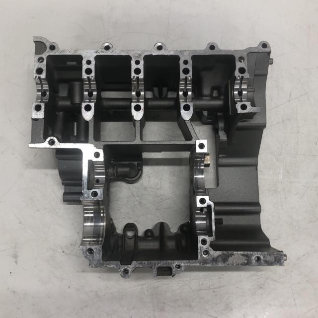 KAWASAKI バリオス250 クランクケース上下 カワサキ