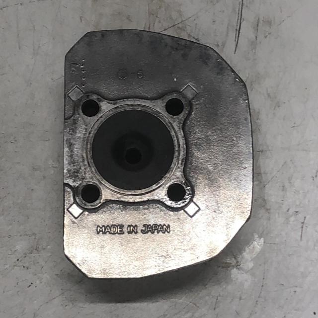 KAWASAKI 500SS KH500 シリンダー（2）　部品取り カワサキ [Y-250318-8] KAWASAKI 500SS KH500 シリンダー（2） 部品取り カワサキ KAWASAKI