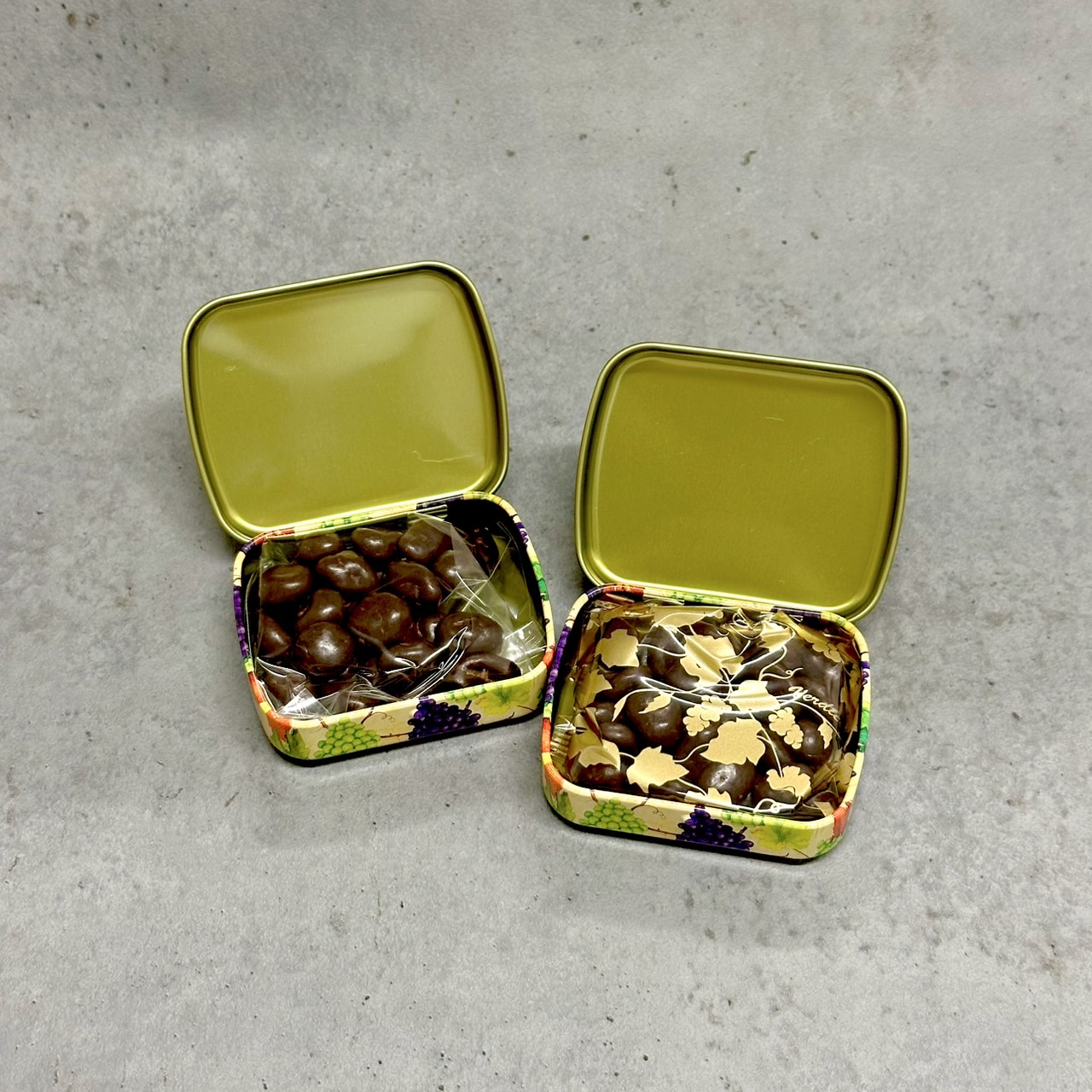 香るブドウのチョコレート（レザンドレ・オ・ソーテルヌ貴腐）ビター・ヴィンテージ各20g ミニ缶セット