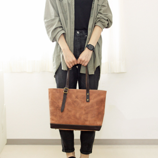 ASE1684-HP/Ain Soph (アインソフ)定番HPレザー　トートバッグ