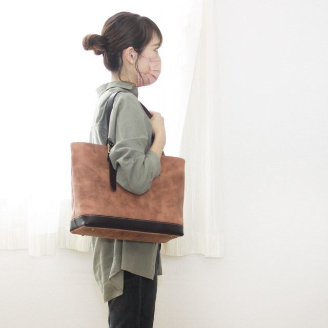 ASE1684-HP/Ain Soph (アインソフ)定番HPレザー　トートバッグ