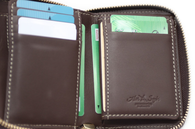 アインソフ　AinSoph DA1594-WPSラウンドファスナー２つ折り財布 DA1594-WPS/Ain Soph(アインソフ)ラウンドファスナー折財布