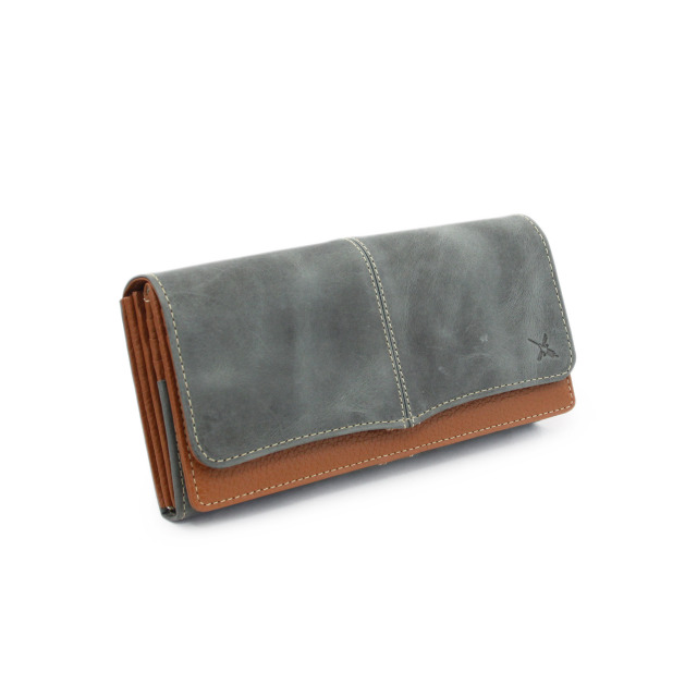 【新品未使用】Ain Soph アインソフ　レザー　フラップ長財布 Ain Soph アインソフ AinSoph 長財布 コインケース スルー