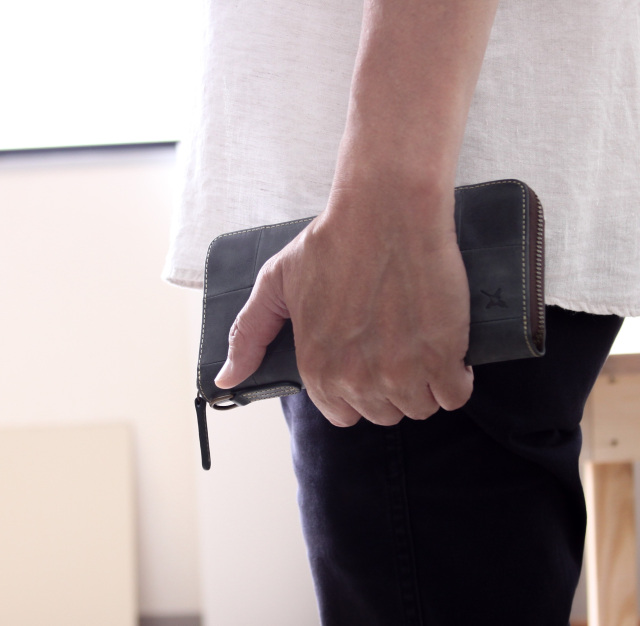 DA1298-HP/Ain Soph(アインソフ)パッチワークラウンドファスナー長財布