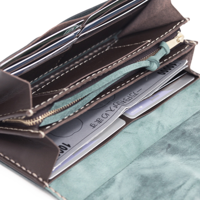 アインソフ　AinSoph　DA994-HP かぶせ長財布　手縫いステッチ アインソフ AinSoph DA994-HP かぶせ長財布 手縫いステッチ