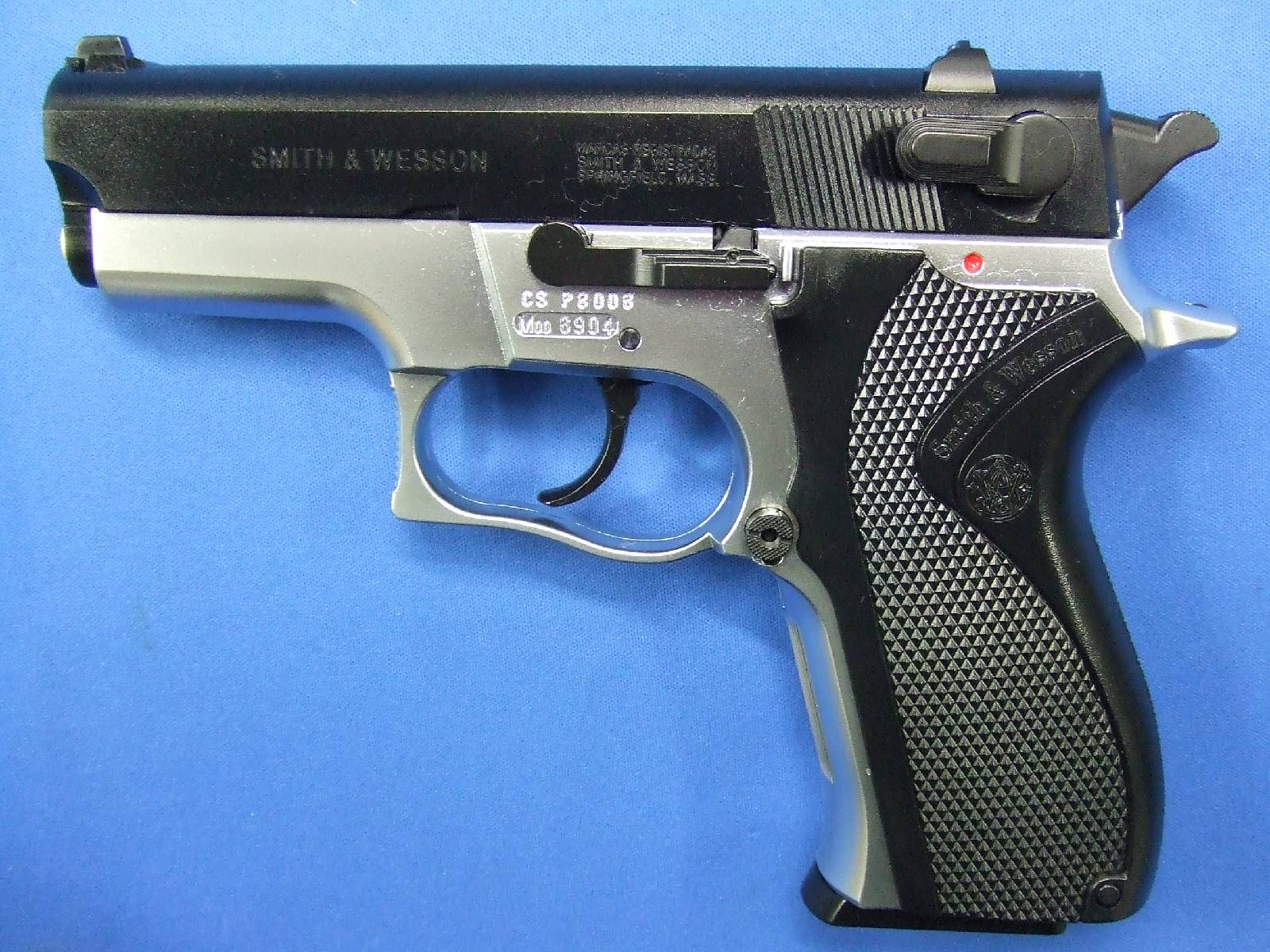 S&W M6904 コンバットマスター ハーフシルバー　 | 　BWC