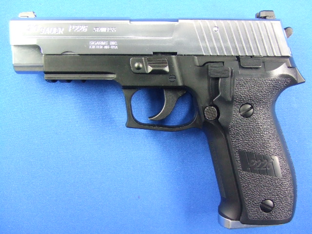 SIG SAUER P226Rail スライドシルバー  |  東京マルイ