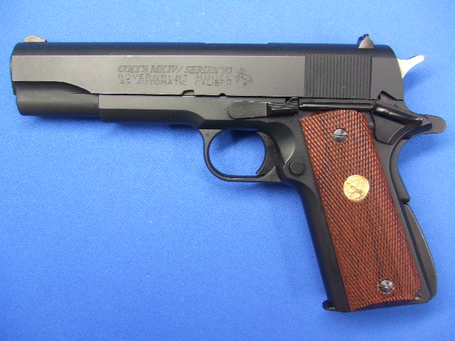 1970年から民間用に販売されたコルトガバメントがMKⅣシリーズ70。