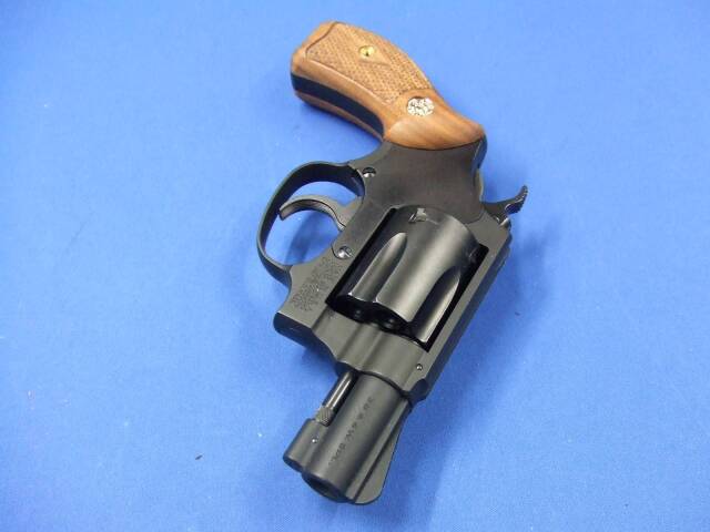 タナカ S&W M36 2in アーリー HW ガスガン ■ 木製グリップ タナカ】S&W M36 2in HW Ver.2・木製グリップ