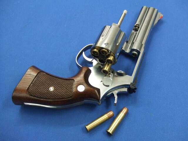 S&W M686 シルバー ABS 木製グリップ仕様 6mmBB・リアルXカートリッジ | マルシン