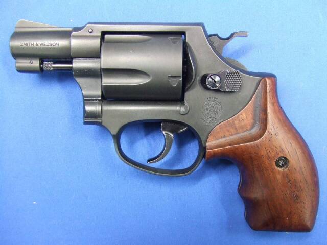 S&W M36 2in ブラック HW 木製グリップ仕様 リアルXカートリッジ　 | 　マルシン