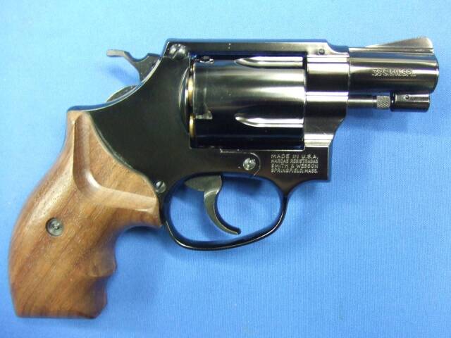 S&W M36 2in Wディープブラック ABS フィンガーチャンネル付 木製グリップ仕様　 | 　マルシン