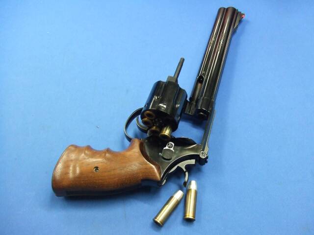 S&W M29 クラシック 8・3/8インチ ディープブラック ABS 木製グリップ仕様　Xカートリッジ　 | 　マルシン