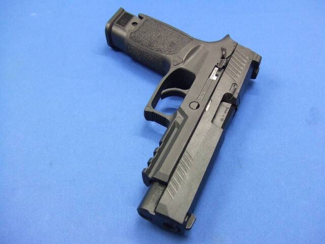 SIG SAUER ProForce M17 CO2 ブラック   |  SIG AIR・Laylax