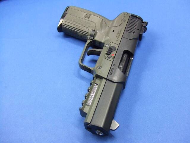 FN Five-seven モデルガン BB弾付き FN Five-seven モデルガン BB弾付き FNファイブセブン - ガス