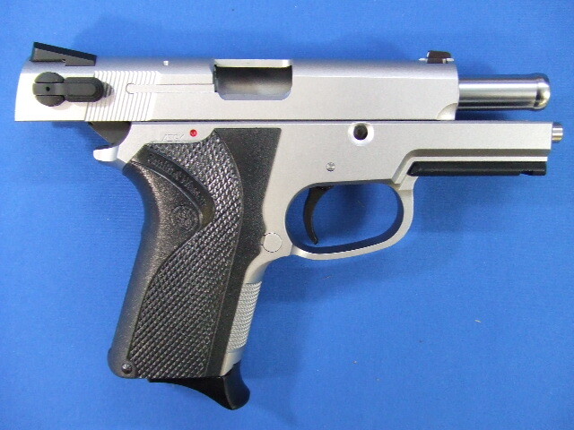 S&W M4013 TSW シルバー   |   ウエスタンアームズ