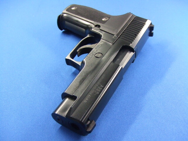 SIG SAUER P226 ブラック  |  タナカ