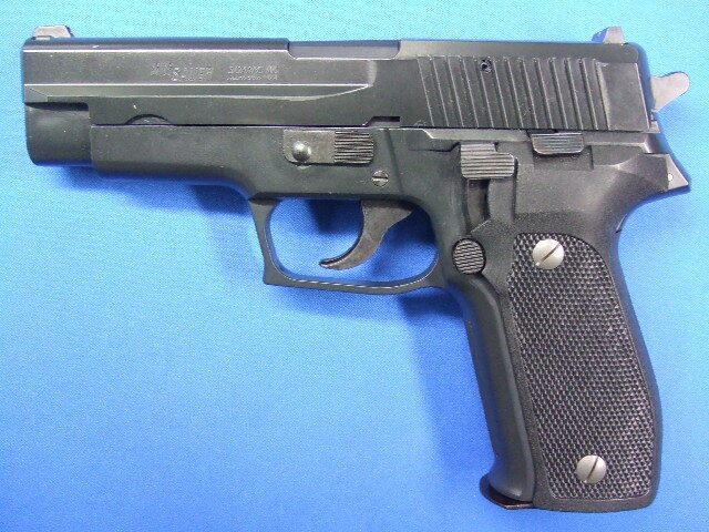 SIG SAUER P226 ブラック  |  タナカ