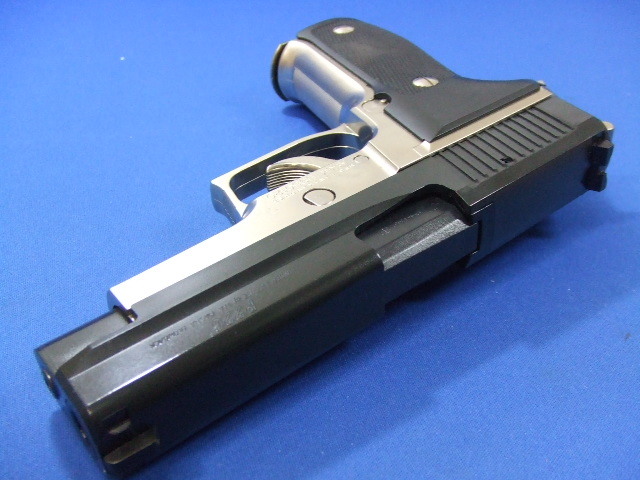 SIG SAUER P226 デュアルトーン |  タナカ