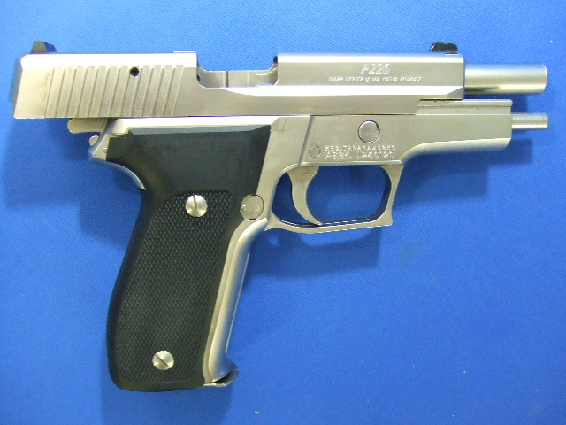 SIG SAUER P226 シルバー |  タナカ