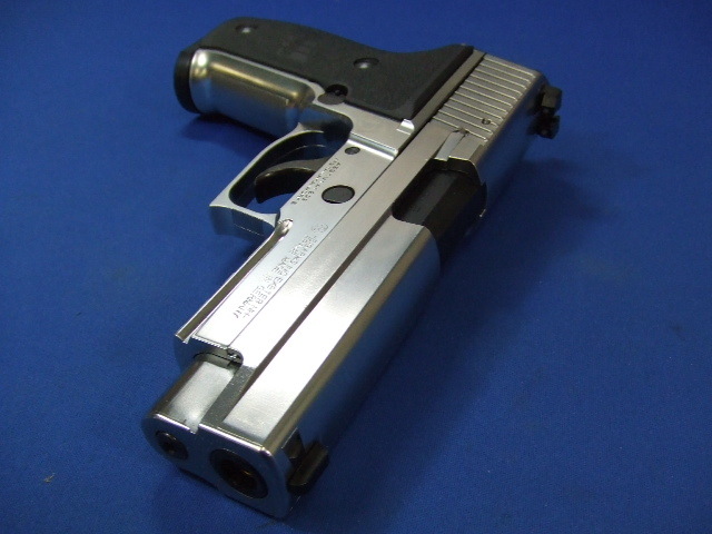 SIG SAUER P226レイルドフレイム ステンレス  |  タナカ