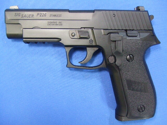 SIG SAUER P226Rail  |  東京マルイ