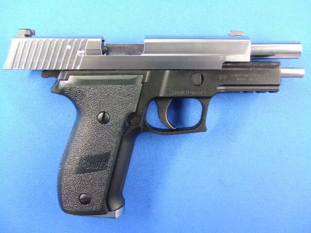 SIG SAUER P226Rail スライドシルバー  |  東京マルイ