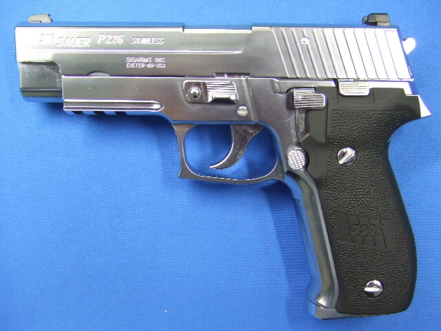 SIG SAUER P226R クロームステンレス  |  東京マルイ