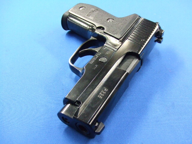 SIG SAUER P228 スチールフィニッシュ |  タナカ