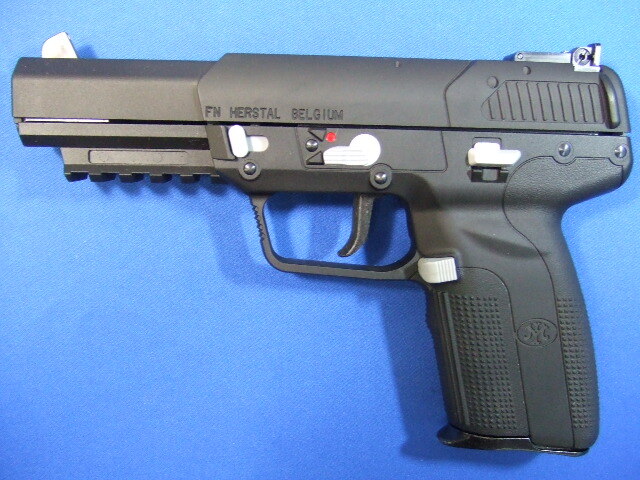 ファイブセブン USG maxi8 ブラック　HW | マルシン
