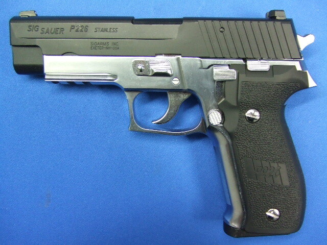 SIG SAUER P226Rail フレイムシルバー  |  東京マルイ