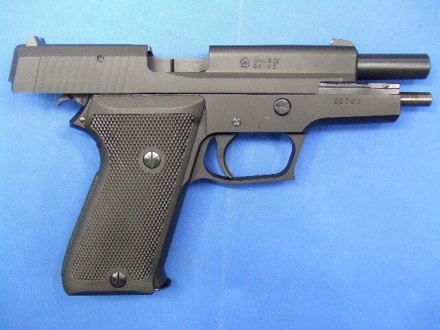 SIG SAUER P220 IC 陸上自衛隊仕様 HW | タナカ