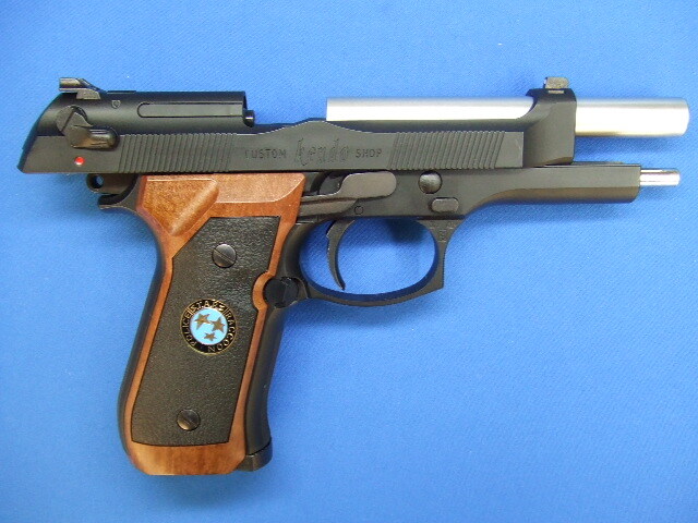 サムライエッジ M92F S.T.A.R.S.カスタム〈ジル・バレンタイン モデル〉   |   東京マルイ