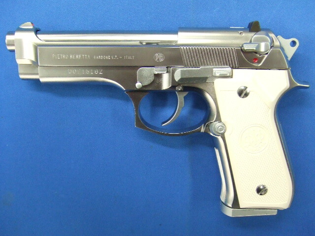 ベレッタM92FSプレミアムエディションシルバーポリマー | ウエスタンアームズ