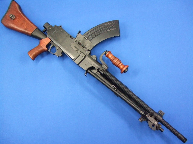 九六式軽機関銃  |  KTW