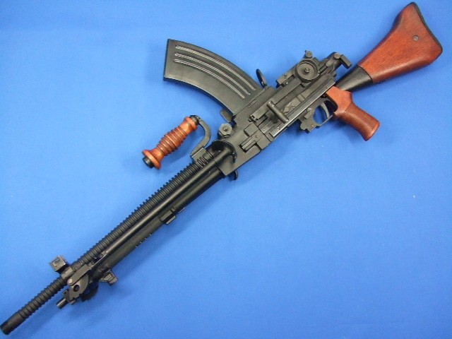 【中古】 赤いルージュと機関銃 九六式軽機関銃 | KTW