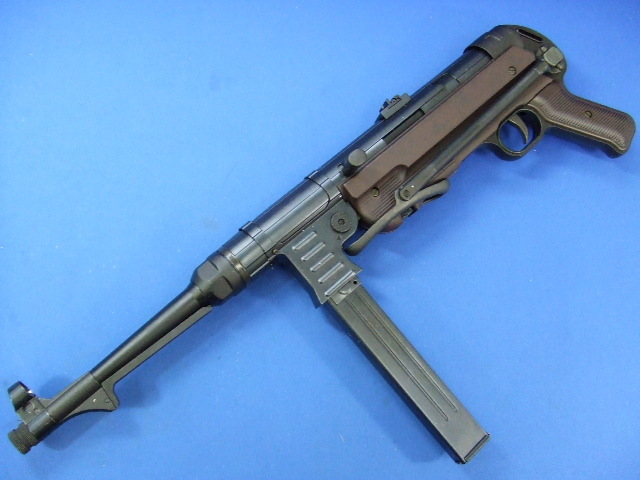 MP40 マシンピストル  |  TOP