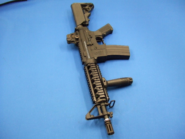 コルト M4 CQB-R ウルトラグレード | KingArms
