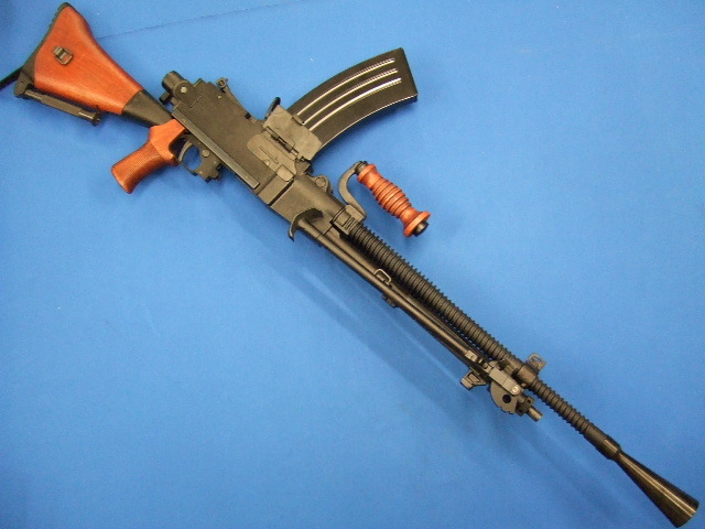 九九式軽機関銃  |  KTW