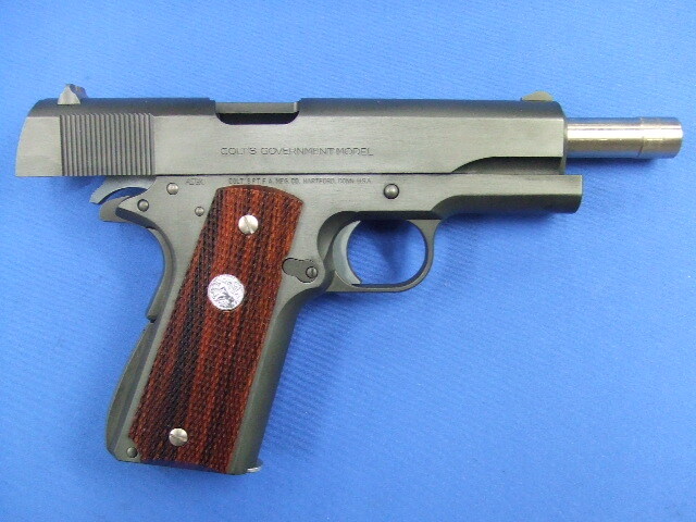 コルトMK4 シリーズ70 ソリッドカーボン　 | ウエスタンアームズ