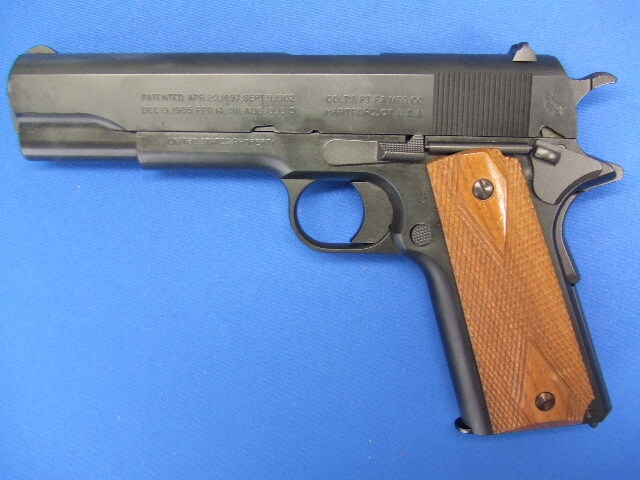 コルトガバメント M1911 U.S.ARMY カーボンブラック HW コルトガバメント M1911 U.S.ARMY カーボンブラック HW