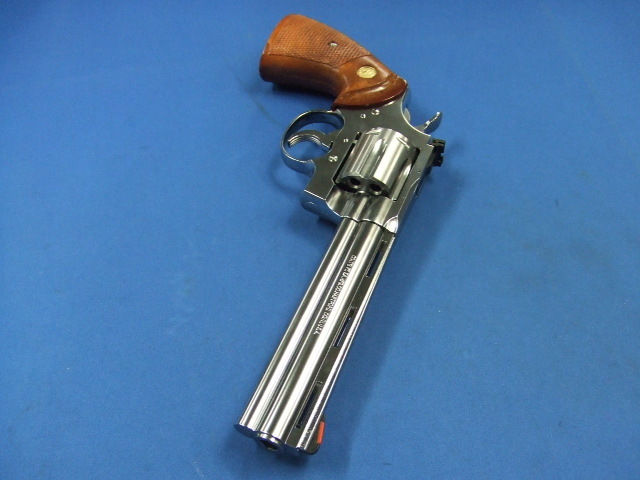 コルト パイソン 6in R-Model　ステンレスフィニッシュ | タナカ