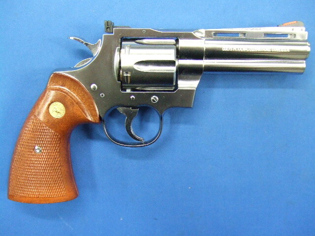 コルト パイソン　4in R-Model ステンレスフィニッシュ | タナカ