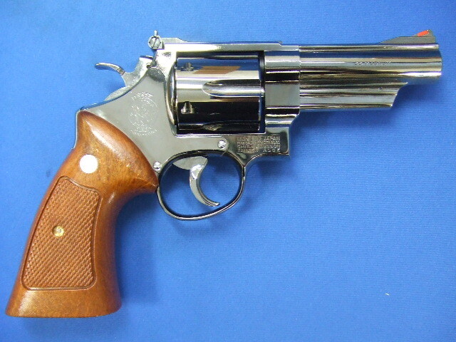 S&W　M29　4インチ トワイライトクローム | タナカ