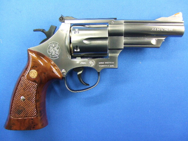 S&W M629 4インチ | クラウン