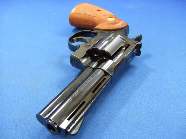 コルトパイソン 4インチ スチールフィニッシュ | タナカ