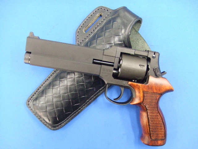 マテバ リボルバー HW　Xカートリッジ 木製グリップ仕様 ホルスター付 | マルシン