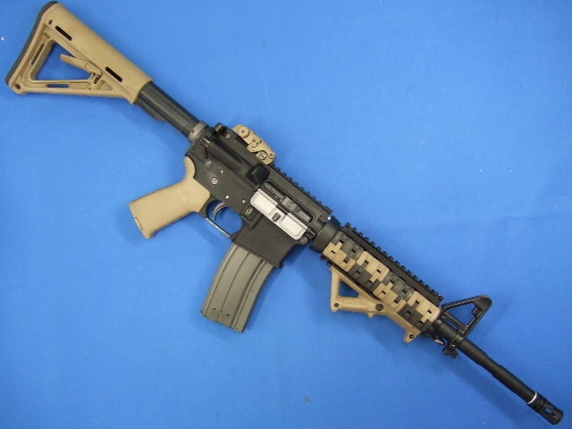 M4A1カービン　マグプルタクティカル2　Tan | ウエスタンアームズ
